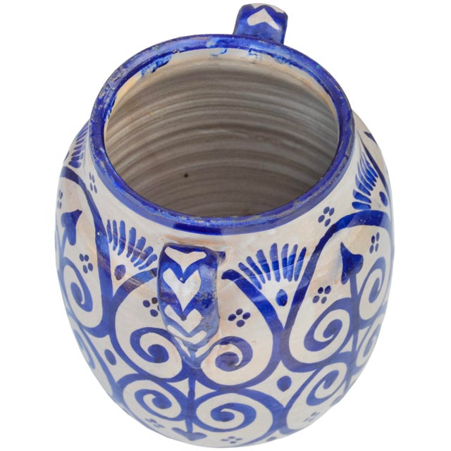 Mid 20th Century Mid 20th Century Blue Andalusian-Patterned Ceramic Vase W/ Handles For Sale - Image 5 of 9