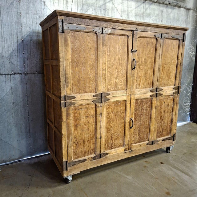 Industrial Baker's Cabinet on Wheels in Pine For Sale - Image 3 of 14
