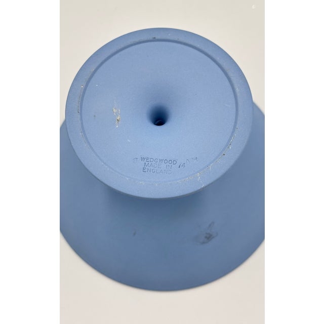 1970s Vintage Wedgwood Blue Queensware Jasperware Pedestal Compote Dish For Sale - Image 5 of 5