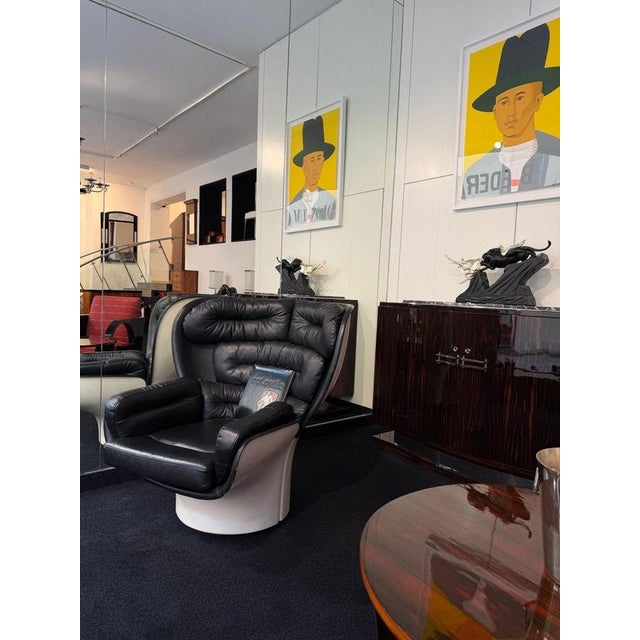 Black and Cream Elda Chair by Joe Colombo for Comfort, Italy, 1970 For Sale - Image 12 of 18