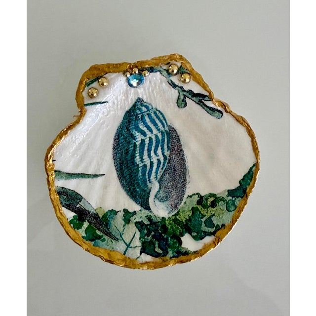 Palm Beach–Style Gilded Shell Trinket Dishes – Set of 4 For Sale - Image 4 of 7