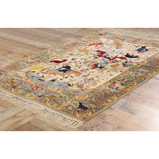 Ivory Vintage Persian Hunting Scene Isfahan Rug - 03'07 X 05'02 For Sale - Image 8 of 10