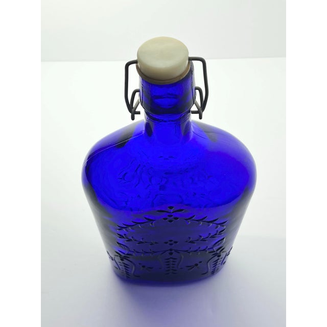 1970s Vintage Italian Cobalt Blue Glass “Cognac” Decanter Bottle For Sale In Dallas - Image 6 of 8