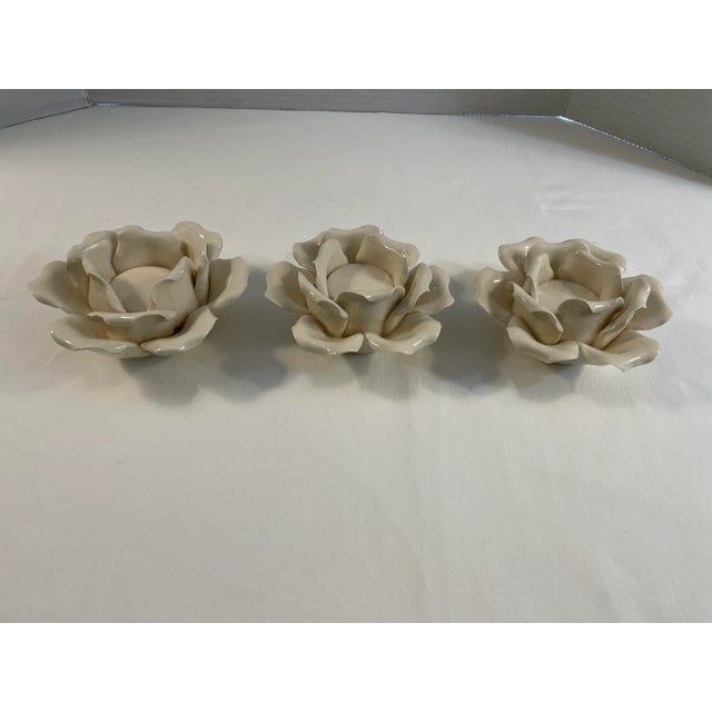 Late 20th Century Flower Votives- Set of 3 For Sale In Atlanta - Image 6 of 6