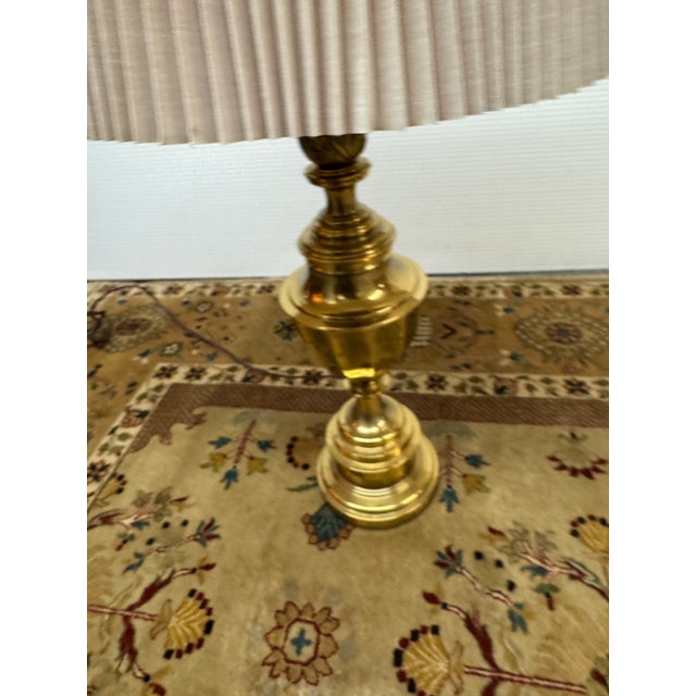 Mid-Century Modern Stiffel Brass Table Lamp For Sale - Image 3 of 12