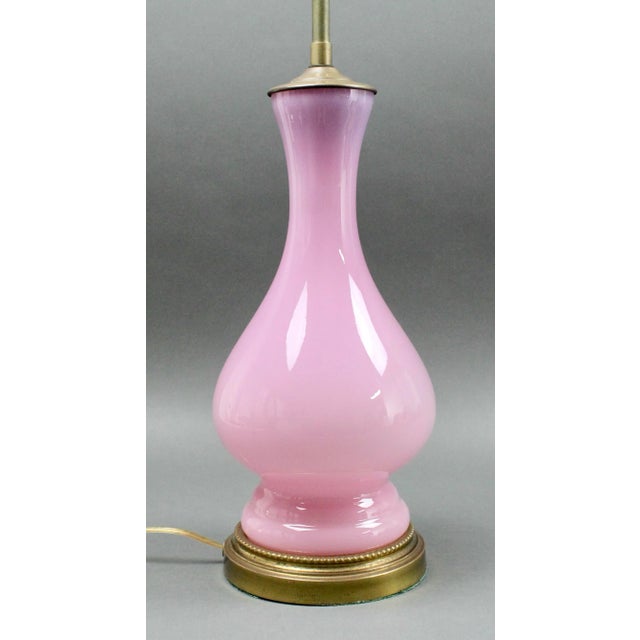 Vintage Mid Century Modern Murano Glass Italian Pink Opaline Table Lamp For Sale In Miami - Image 6 of 10