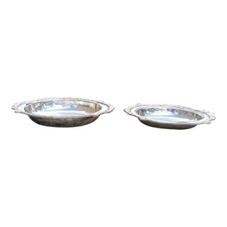 Large Vintage Matching Sheridan Silverplated Serving Dishes - a Pair For Sale
