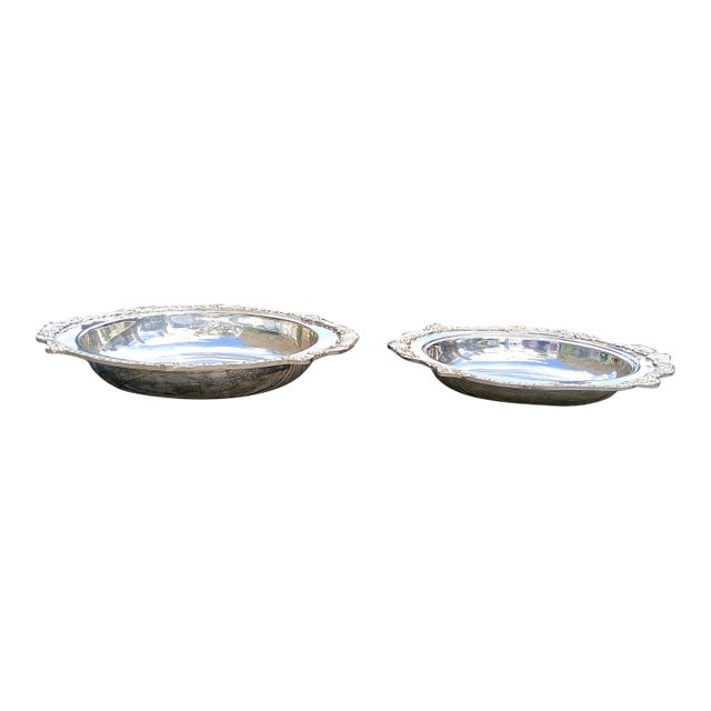 Large Vintage Matching Sheridan Silverplated Serving Dishes - a Pair For Sale