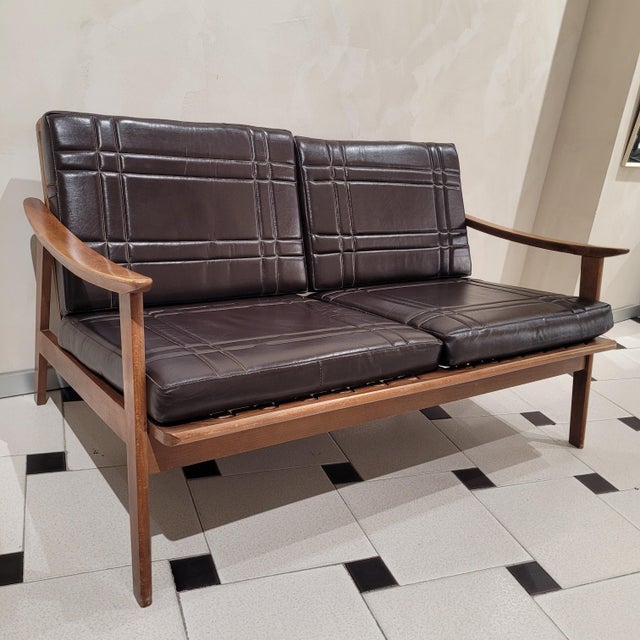 1960s Mid-Century Modern Scandinavian Sofa in Beech Wood and Leather, 1970s For Sale - Image 5 of 16