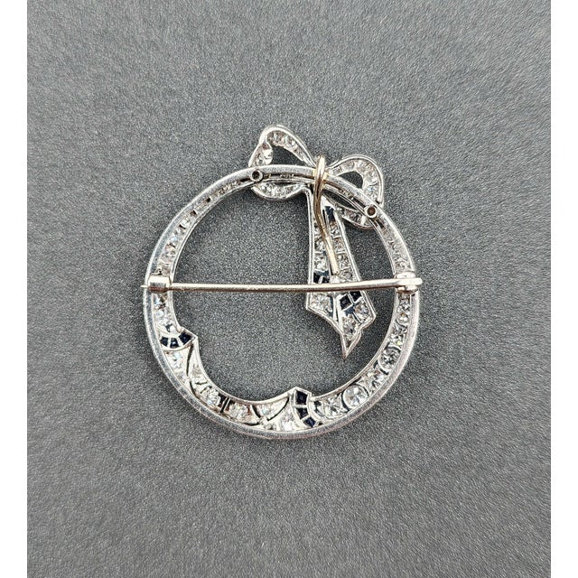 3.00 Ct Natural Sapphire & Diamond Brooch For Sale - Image 9 of 9