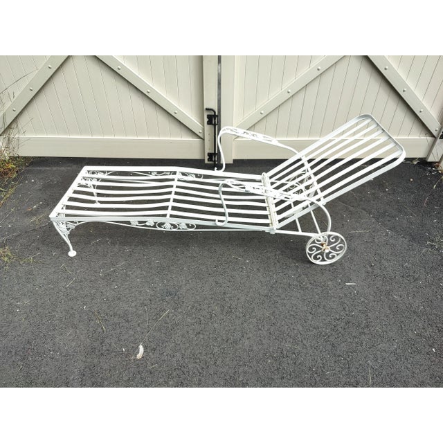 Mid 20th Century Reclining Sunbather Lounge Chair For Sale - Image 4 of 11