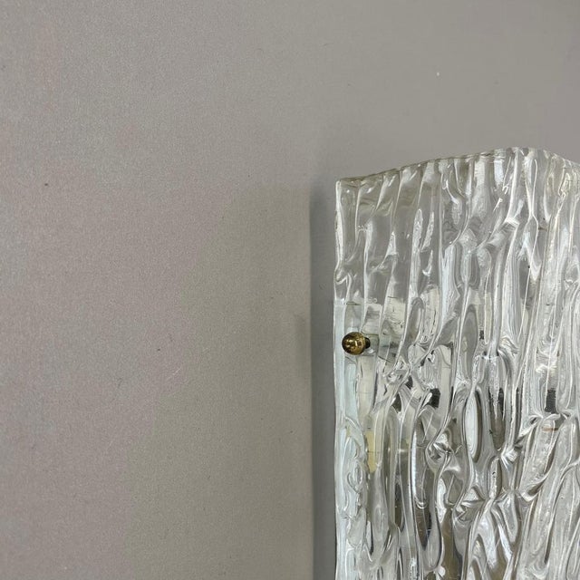 Hollywood Regency Cubic Ice Glass Wall Light from Kalmar Leuchten, 1960s For Sale - Image 8 of 18