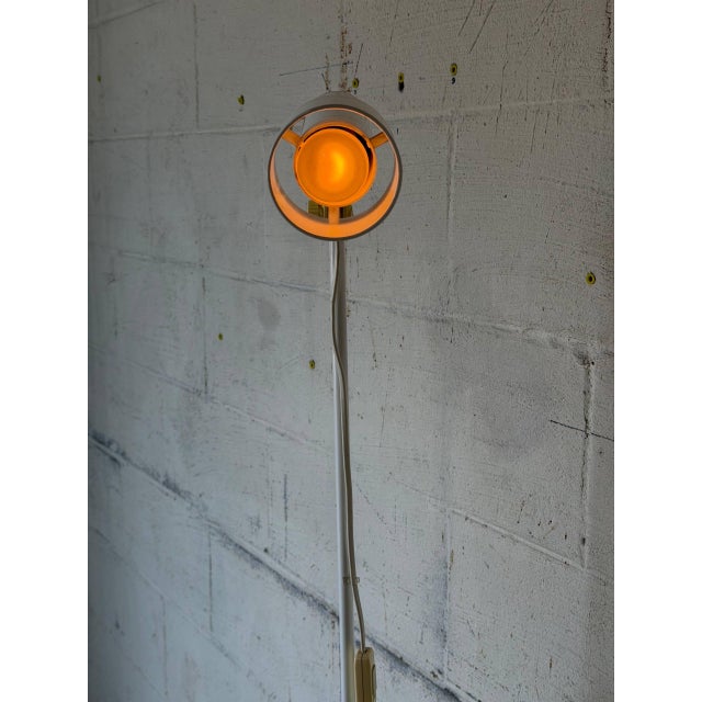 Mid-Century Modern 1970s Mid-Century Modern White Metal Floor Lamp With Adjustable Shade For Sale - Image 3 of 10