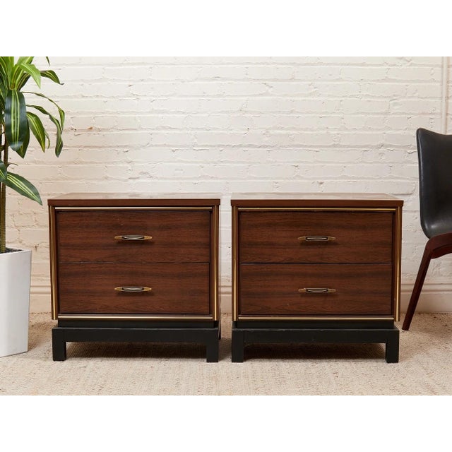 Traditional Asian Regency Vintage Nightstands For Sale - Image 3 of 12