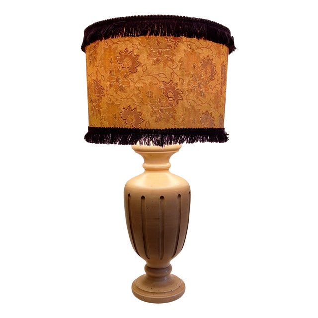 Vintage Italian Table Lamp with Turned and Fluted Pink-Painted Maple Column and Fabric Shade from Lamplove, 1970s For Sale