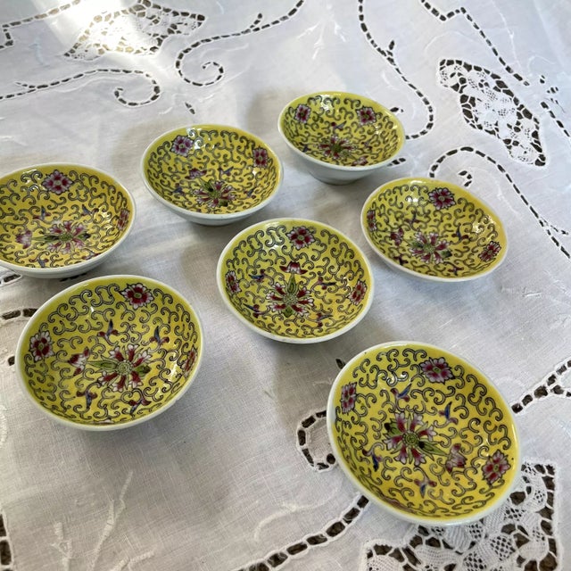 Yellow Vintage Chinese Dinner Set- 36 Pieces For Sale - Image 8 of 12