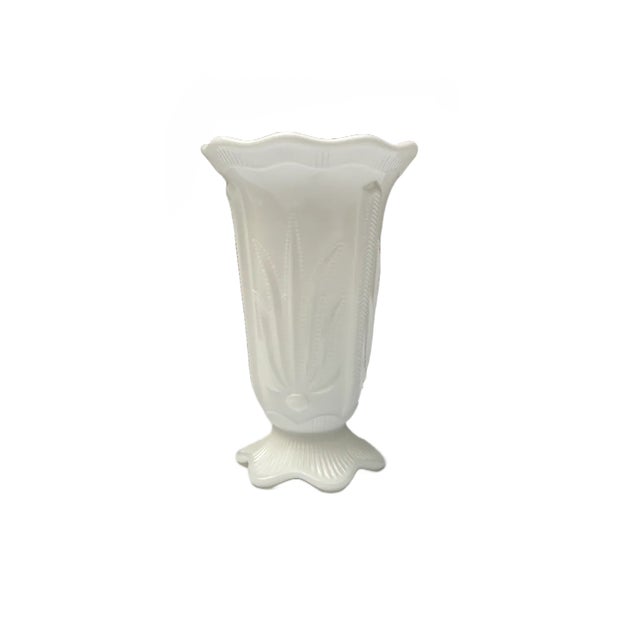 Fenton Art Glass Company Vintage Mid-Century Fenton Milk Glass Vase For Sale - Image 4 of 6