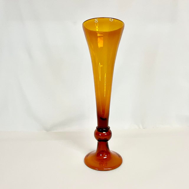 Amber 1970s Vintage Boho Chic Hollywood Regency Handblown Murano Style Tall Trumpet Vase For Sale - Image 8 of 12