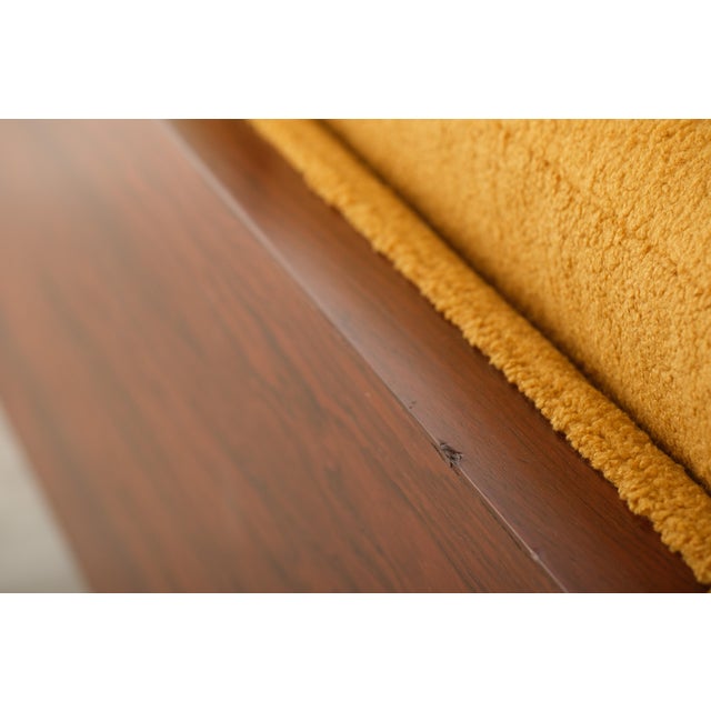 Milo Baughman Rosewood Case Sofa in the Style of Milo Baughman, 1970s For Sale - Image 4 of 17