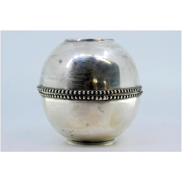 Washbasins in Plain Silver with Pearly Edges, Set of 2 For Sale - Image 5 of 7