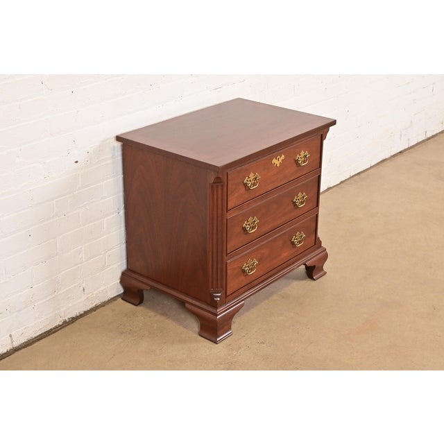Baker Furniture Company Baker Furniture Georgian Carved Mahogany Bedside Chest, Newly Refinished For Sale - Image 4 of 14