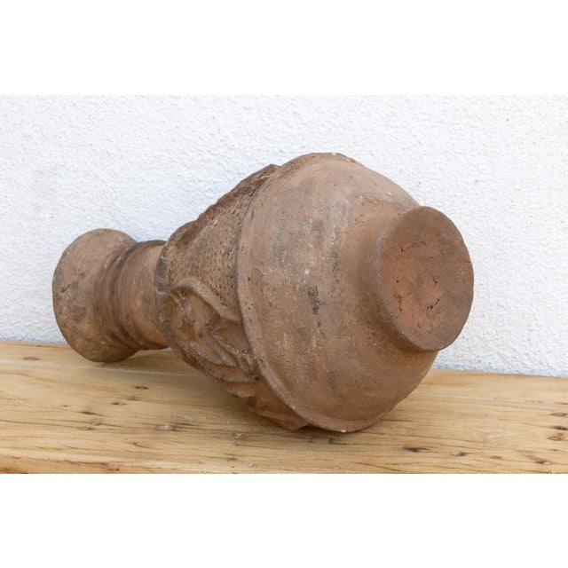 Mid 20th Century Nupe Terracotta Vessel For Sale In Los Angeles - Image 6 of 7