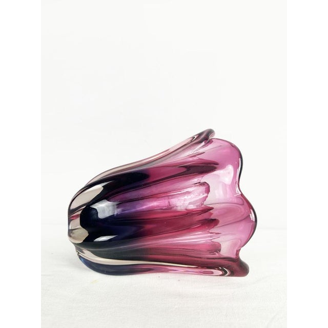 Dark Pink and Purple Sommerso Glass Vase attributed to Josef Hospodka for Chribska, 1960s For Sale - Image 3 of 15