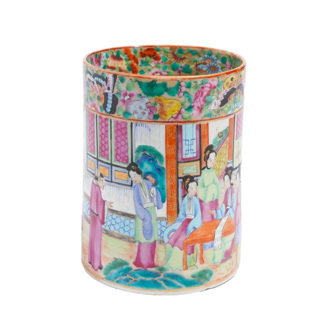 Ceramic Chinese Mandarin Palette Tankard / Mug in Polychrome Enamels, C. 1815 For Sale - Image 7 of 10