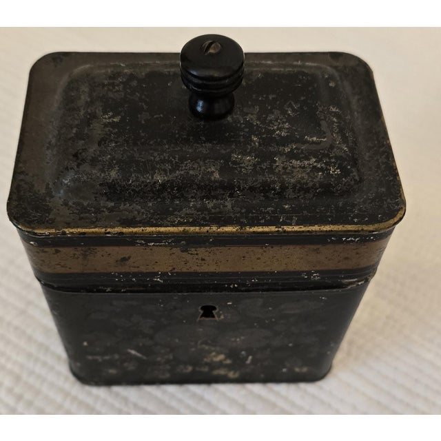 Early 19th Century Black Japanned Tin Tea Caddies For Sale In San Francisco - Image 6 of 8