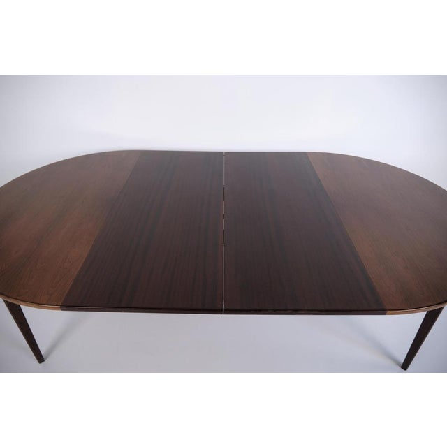 Model 55 Round Dining Table in Rosewood with Extension Leaves by Omann Jun, 1960s For Sale - Image 4 of 13
