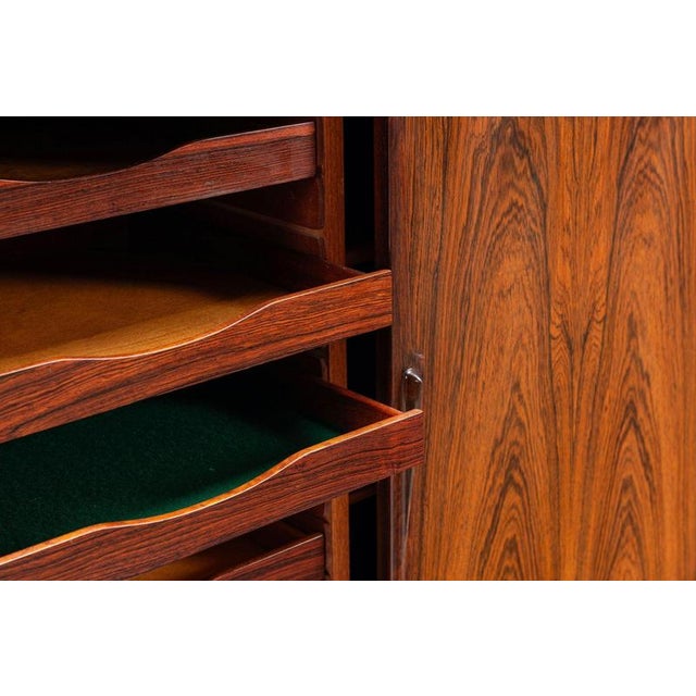 Model 19 Highboard in Rosewood by Gunni Omann for Omann Jun, Denmark, 1960 For Sale - Image 17 of 18