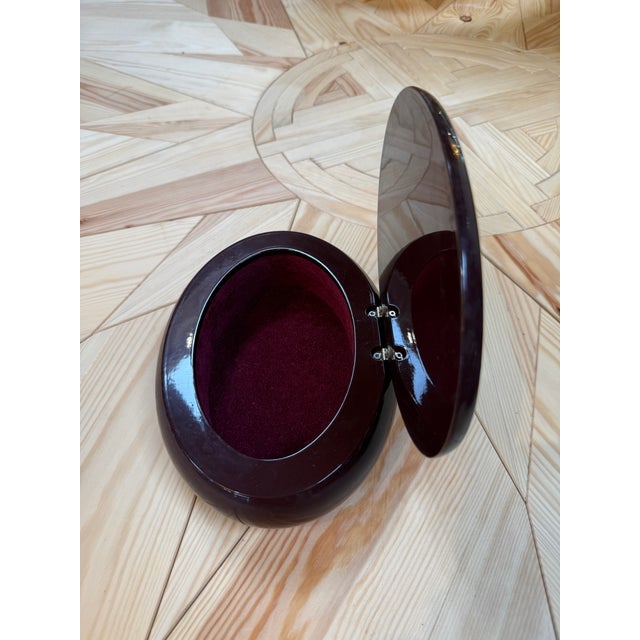 Italian Vintage Italian Oval Vanity Box With Smoked Mirror For Sale - Image 3 of 7