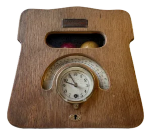 Antique Oak Mechanical Billiard Clock with Timer by P. O. Pedersen Copenhagen, 1920s