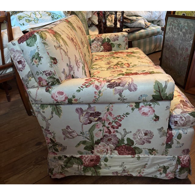 1970s 1980s Upholstered Love Seat in Pretty Brunschwig & Fils Fabric For Sale - Image 5 of 7