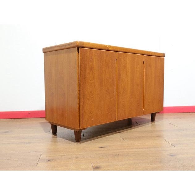 Mid Century Modern Vintage Teak Danish Credenza Sidebaord by Christian Linneber For Sale - Image 11 of 15