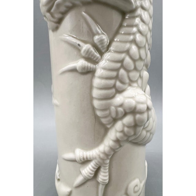 Ceramic 1970s Fitz & Floyd Blanc De Chine Ceramic Dragon Vase – Asian Style High Relief Cylinder For Sale - Image 7 of 11
