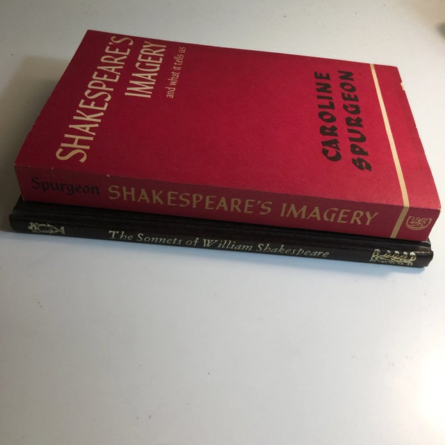 Red William Shakespeare Sonnets & Imagery Books - A Pair For Sale - Image 8 of 8