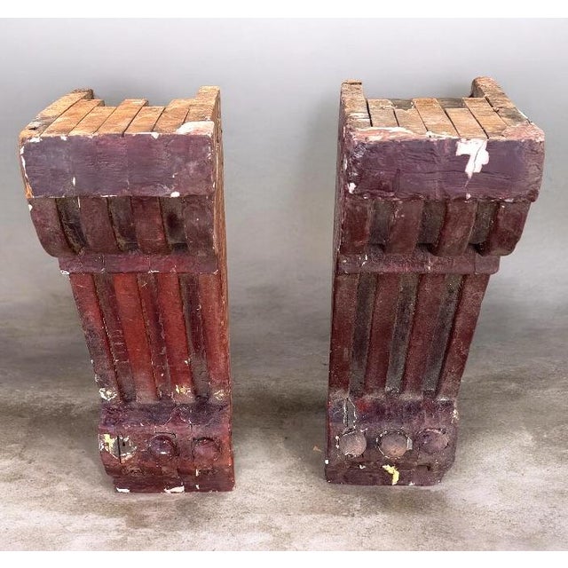 A Pair of Antique 19th Century Carved Wooden Corbels With Fluted and Acanthus Leaf Details. For Sale - Image 4 of 8