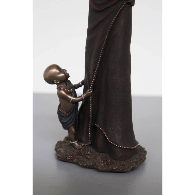 African Statue Mama Africa Masai, Limited Edition, 2004, Resin For Sale - Image 3 of 9