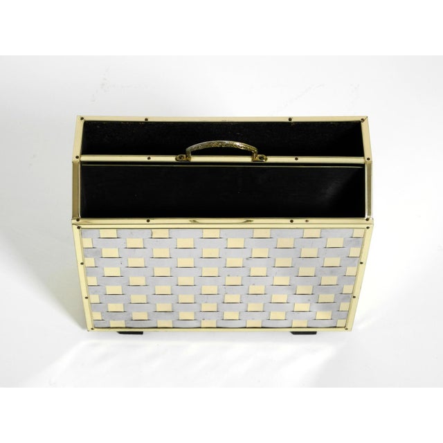 Black Hollywood Regency Newspaper Rack in Brass and Wood, 1980s For Sale - Image 8 of 18