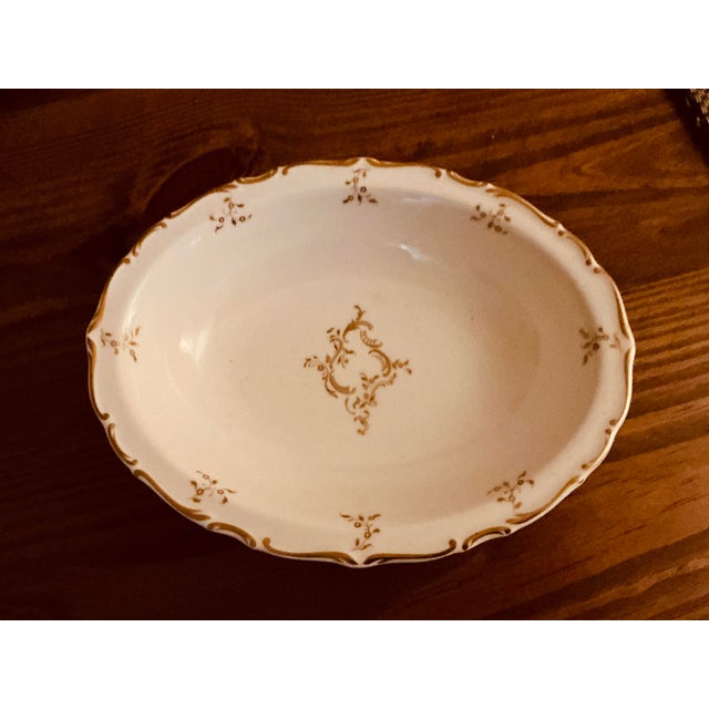 Early 21st Century Royal Doulton’s Monteigne Serving Dish For Sale - Image 5 of 11