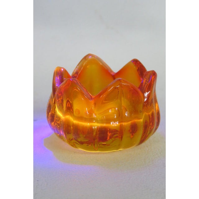 Glass Flower Shaped Glowing Orange Glass Tealight Holder Small Petal Ring Dish 4946b For Sale - Image 7 of 13