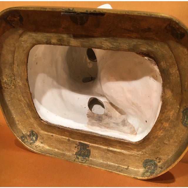 19th Century French Porcelain and Bronze Inkstand from Samson For Sale - Image 4 of 12