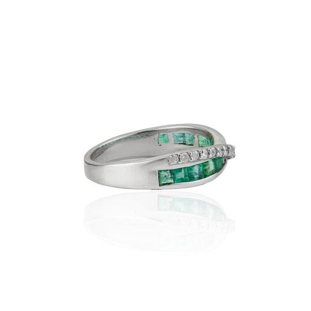 Emerald and Diamond Infinity Twist Ring in Sterling Silver, Size 7.5 For Sale - Image 9 of 12