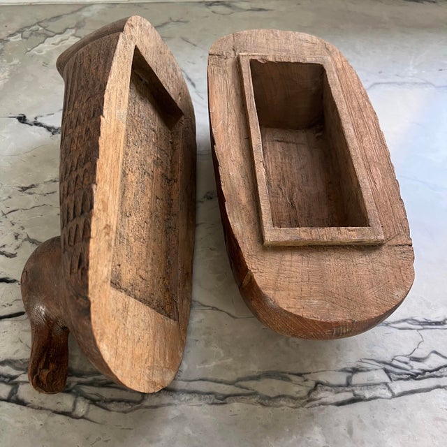 Rustic Vintage Teak Wood Duck Box Hand Carved Folk Art Humidor Decoy Trinket Thailand For Sale - Image 3 of 8