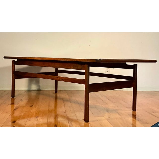 1960s Scandinavian Large Rosewood Coffee Table by Brode Blindheim for Sykkylven, Norway - 1960s For Sale - Image 5 of 12