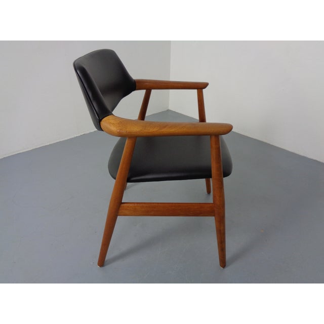 Black Danish Teak GM11 Armchair by Svend Aage Eriksen of Glostrup, Denmark, 1960s For Sale - Image 8 of 15