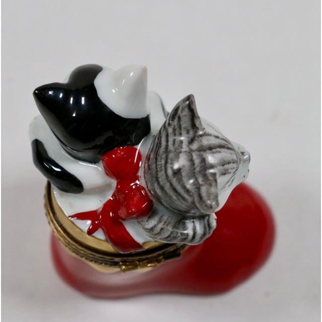 Late 20th Century Late 20th Century Limoges Kittens in a Christmas Stocking Box For Sale - Image 5 of 9
