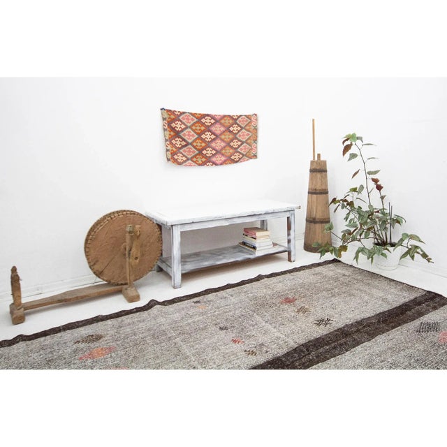 Gray & Brown Vintage Kilim Rug For Sale In Los Angeles - Image 6 of 7