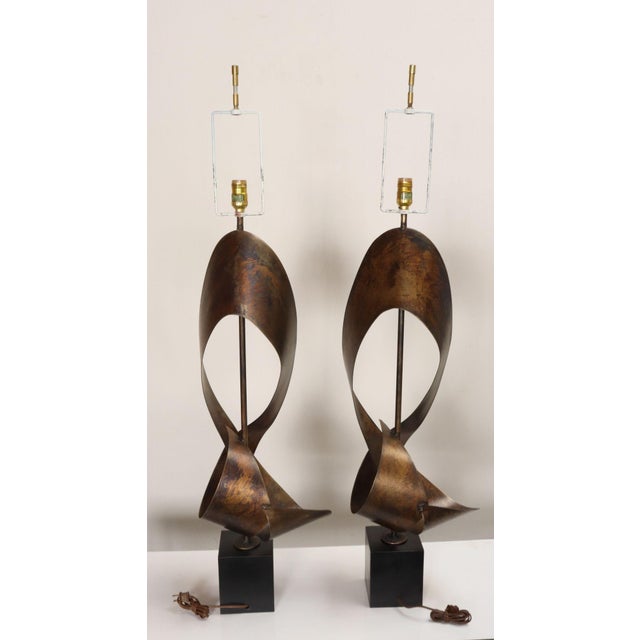 1960s Pair of Vintage Brutalist Steel "Ribbon" Table Lamps by Richard Barr for Laurel For Sale - Image 5 of 18
